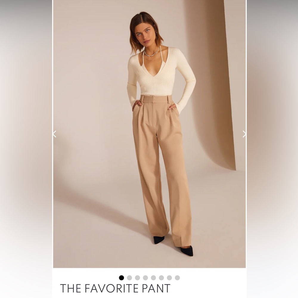 Favorite Daughter Favorite Pant. Size 2. Beige.